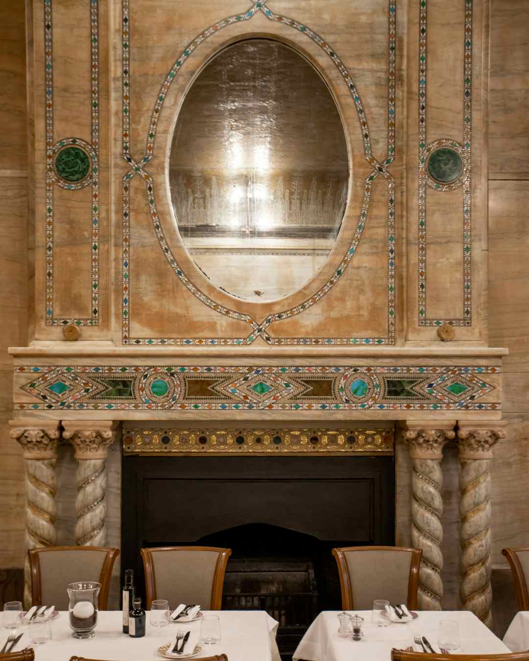 Fireplace Room 2