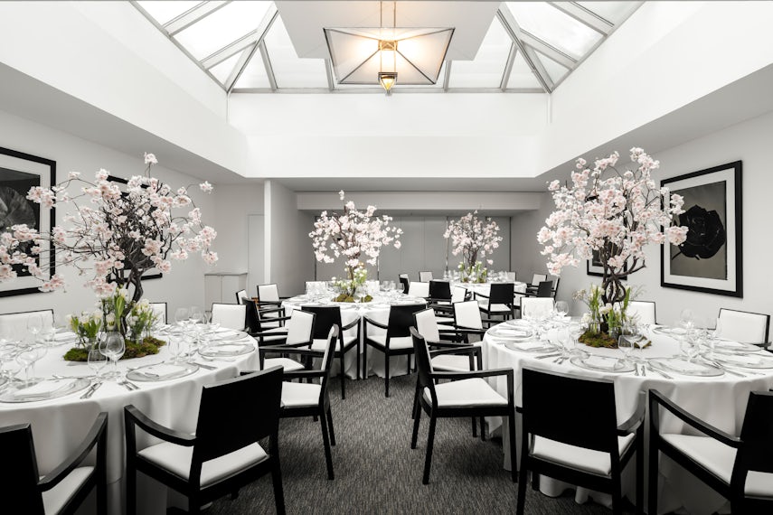 White Room 0