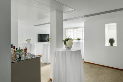 Met Studio 3