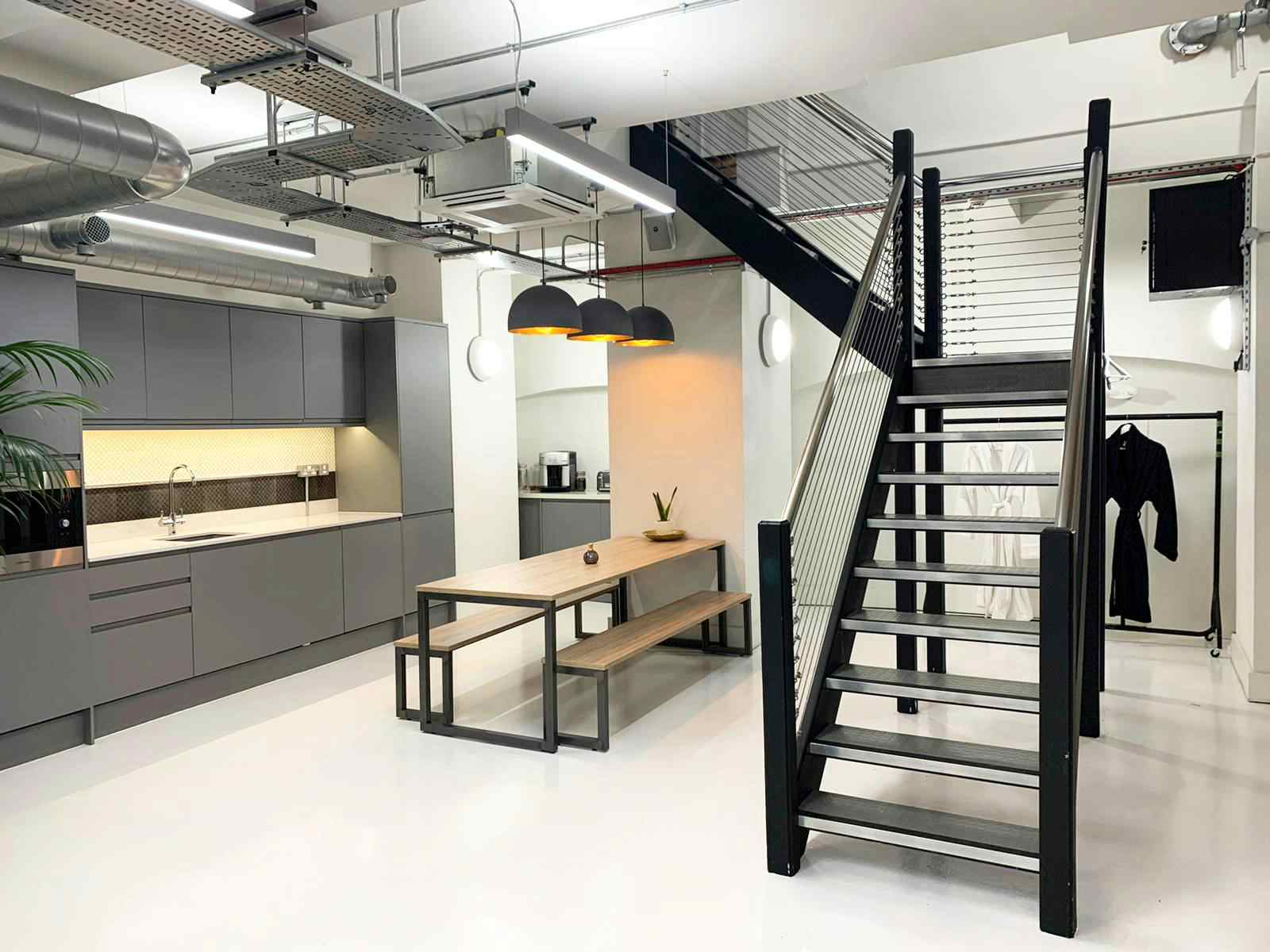 Photographic Studio  2