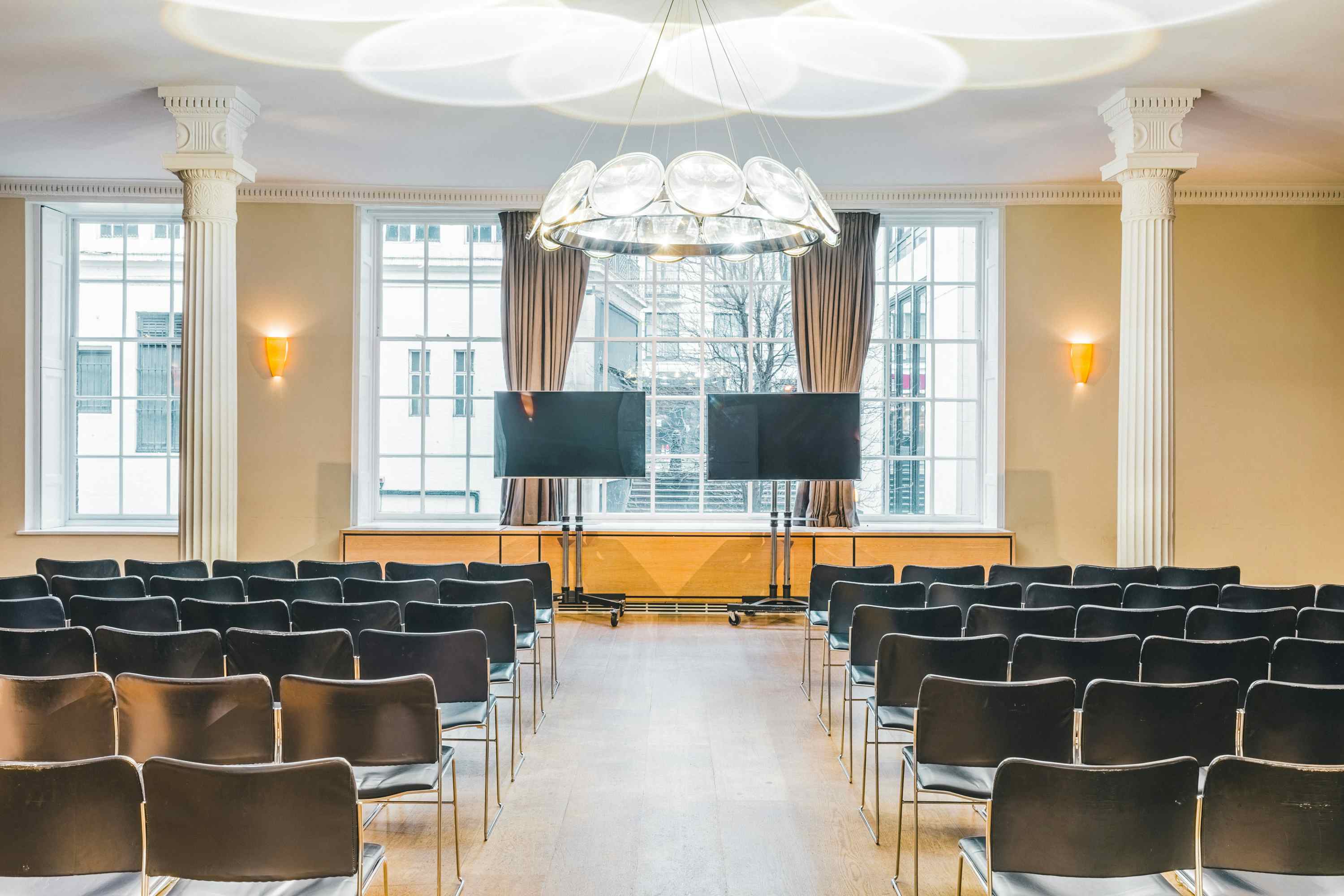 Benjamin Franklin Room 5