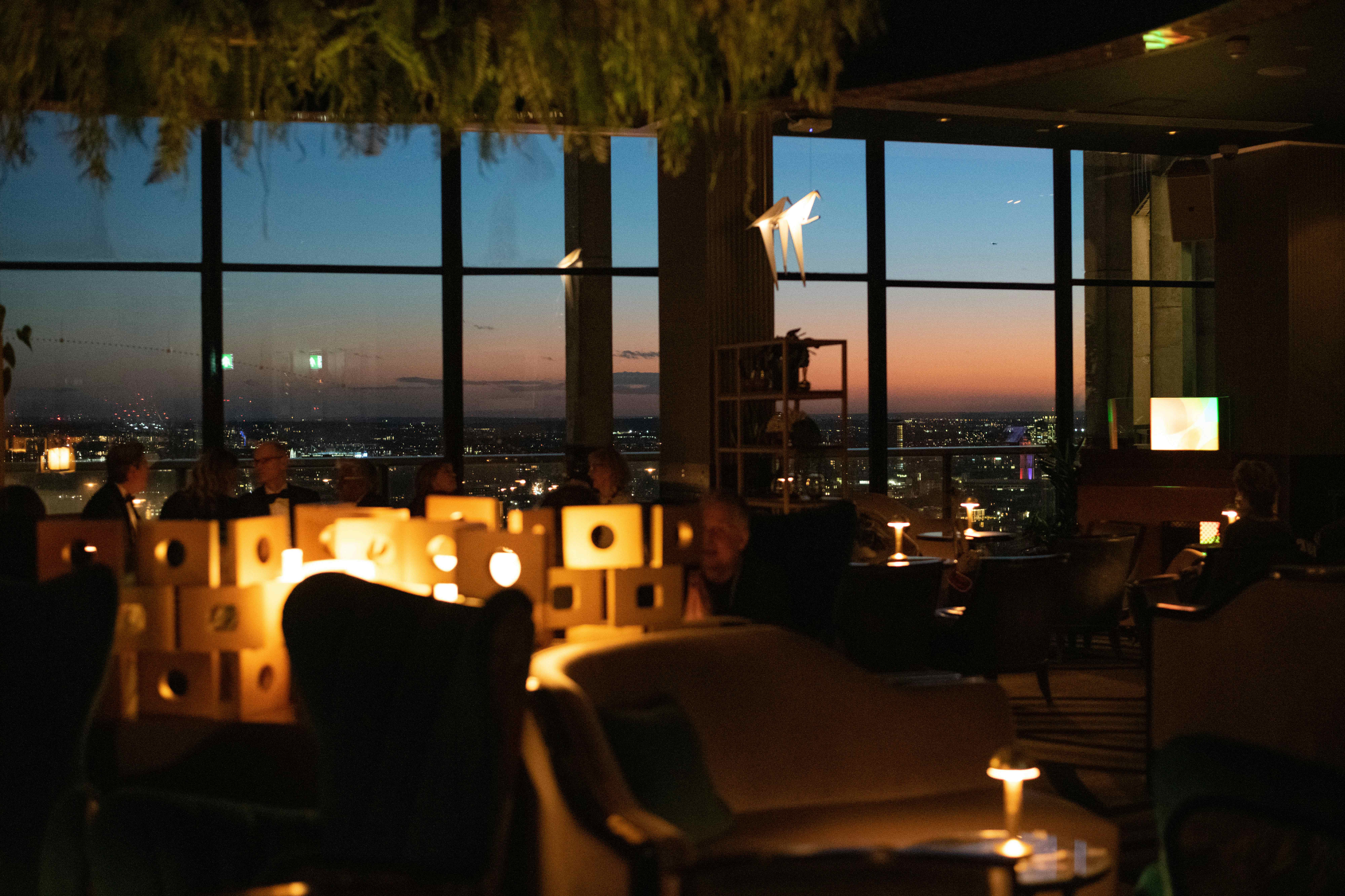 10 Degrees Sky Bar 5