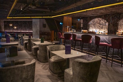The Bar 7