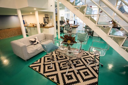 Corner Room 4