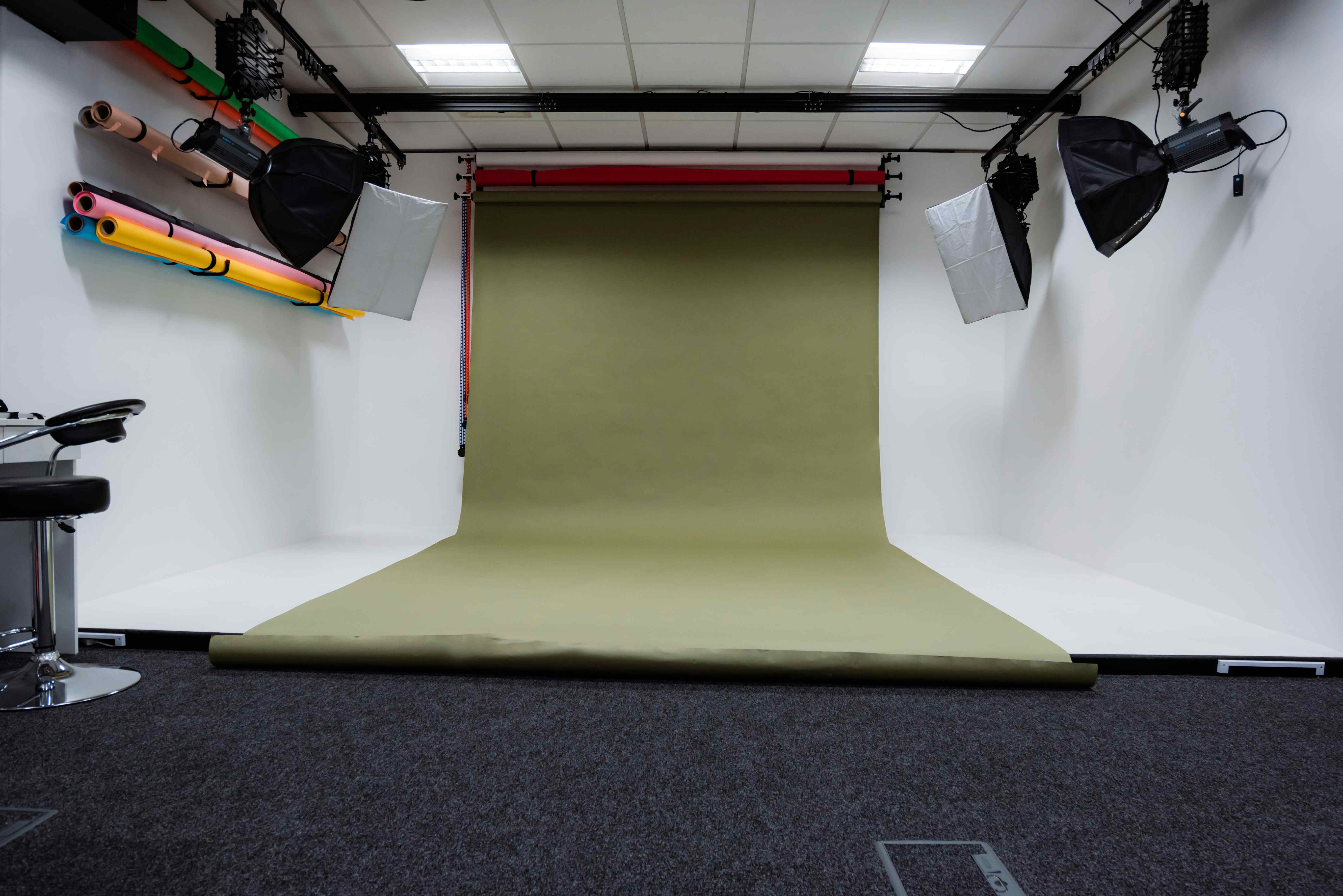 Photography & Flim Studio 5