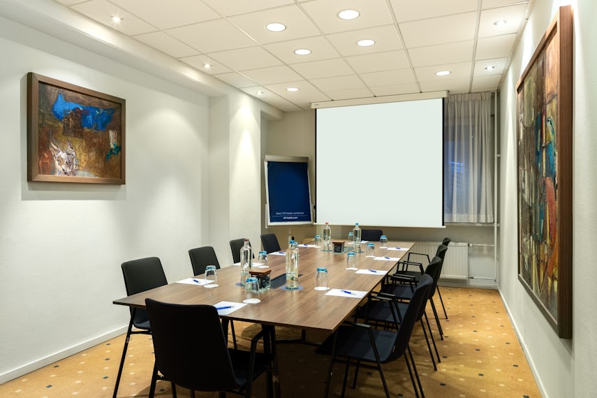Boardroom 0