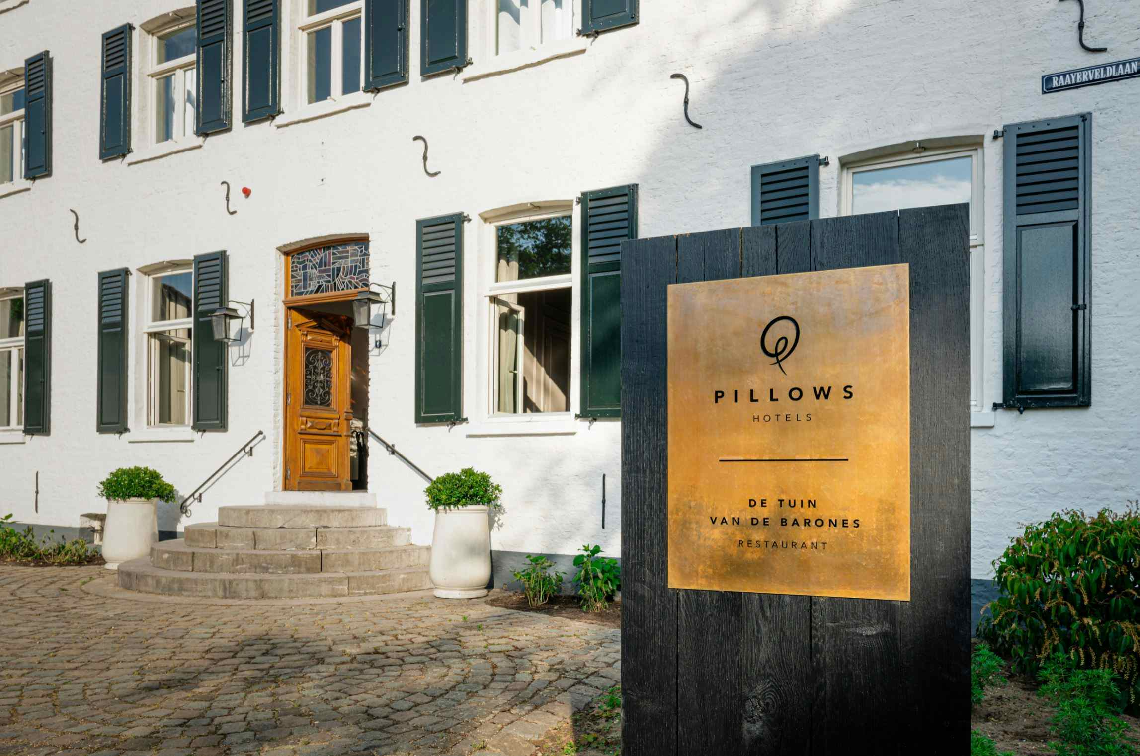 Barones De La Marck 3