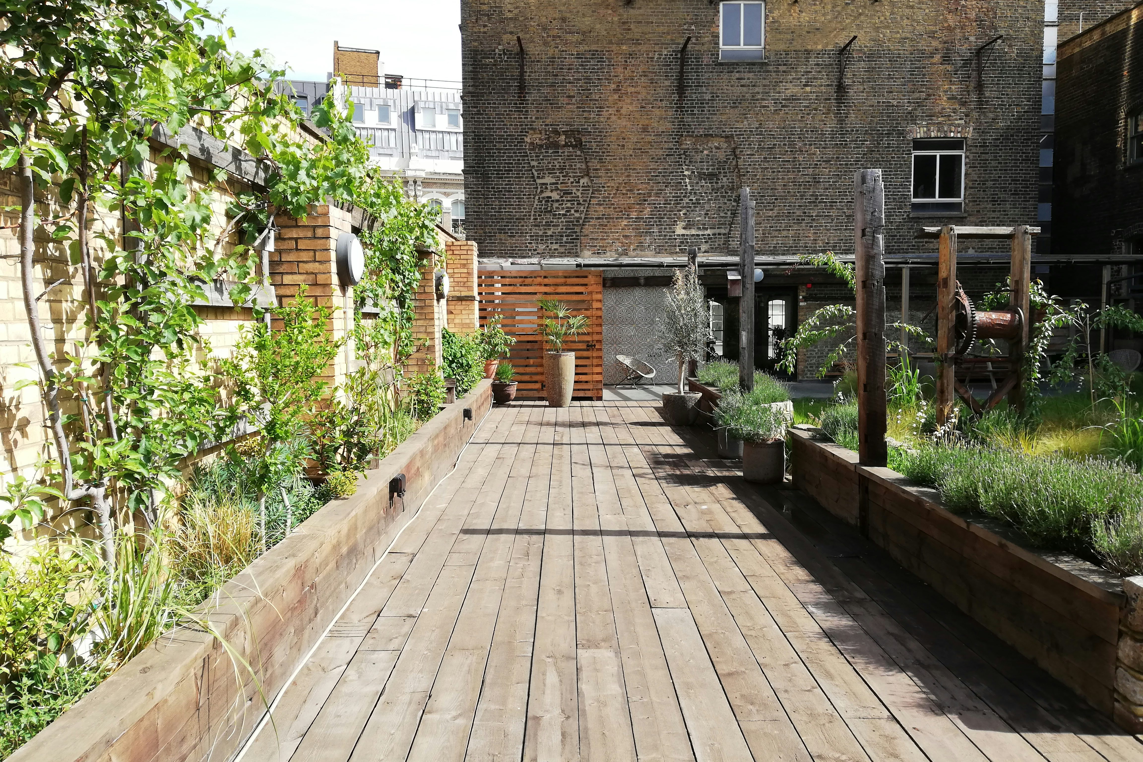 The Menier Lounge 12