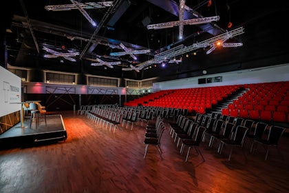 Live Room 1