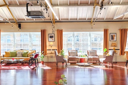 The New Victorian Loft 22