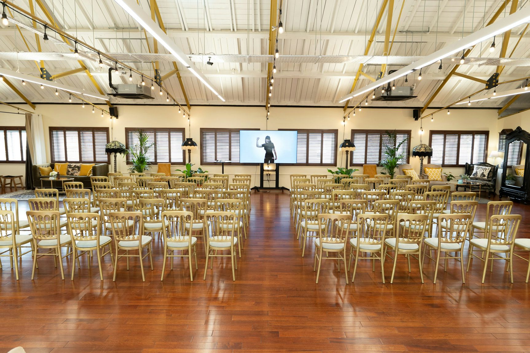 The New Victorian Loft 39