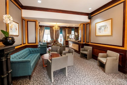 Titchfield Suite 12
