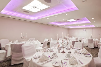 Titchfield Suite 7