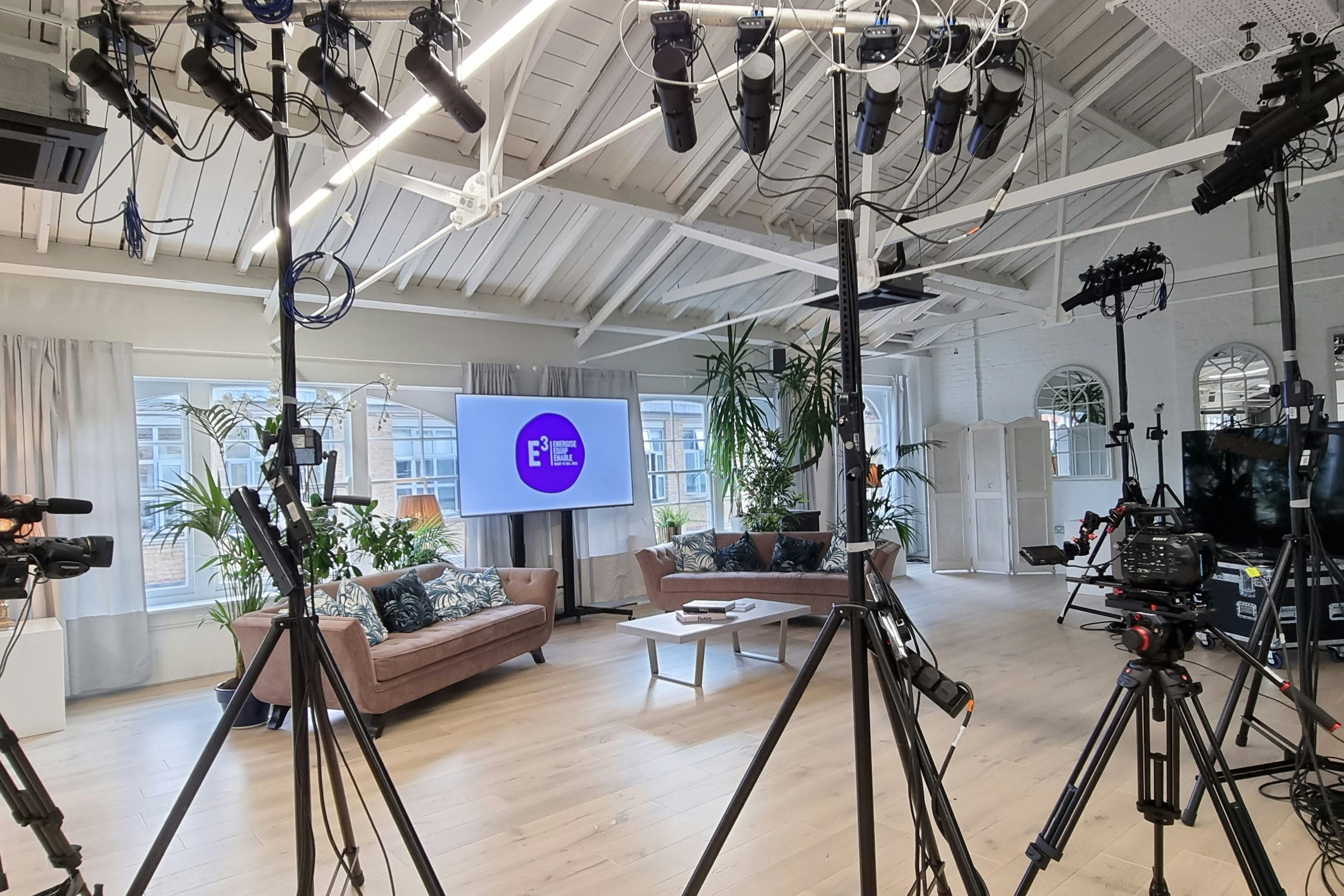 The New White Loft 18