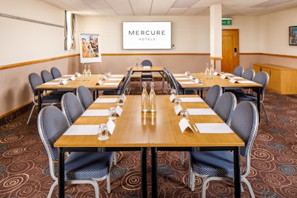 Banker Suite 2