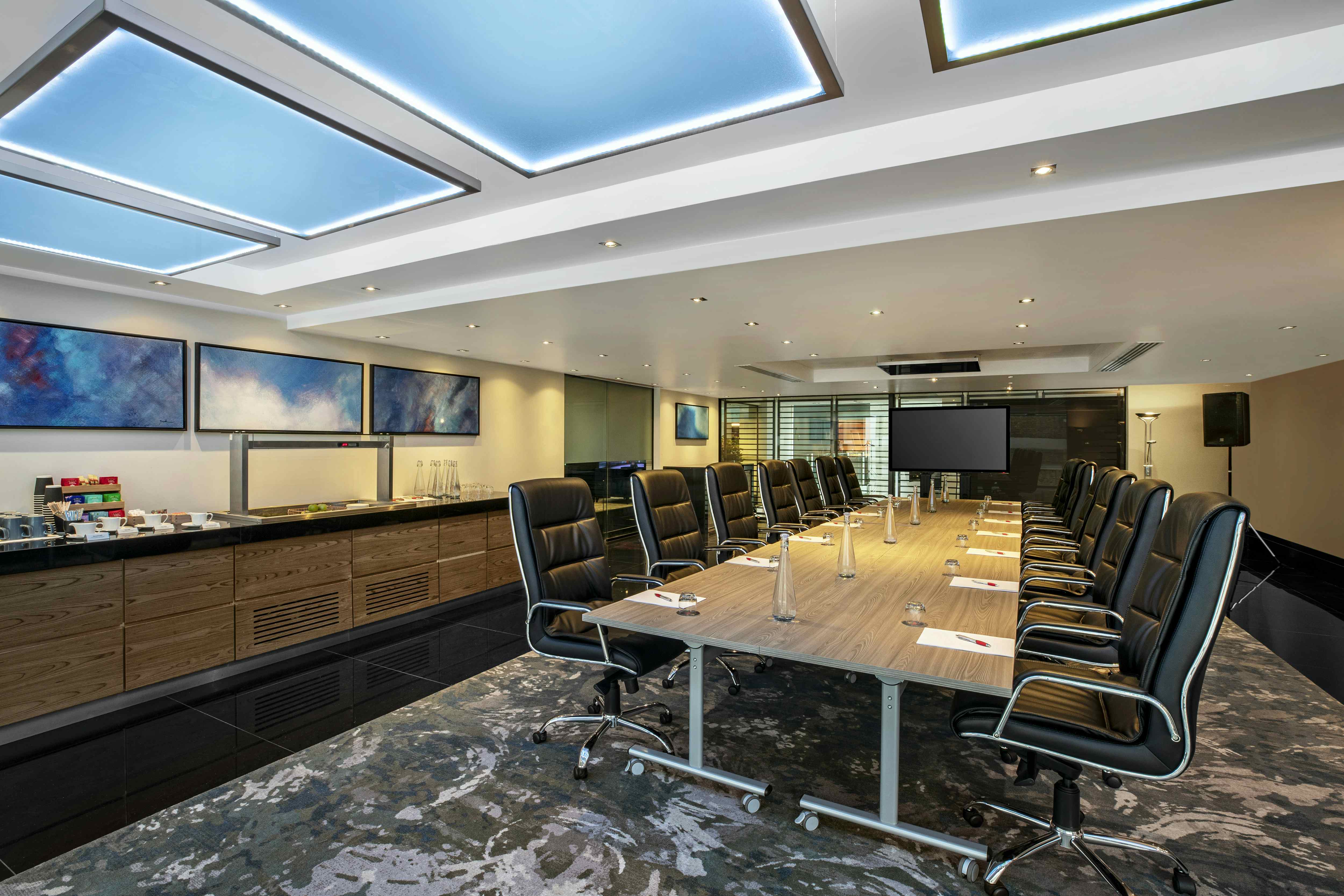 Executive boardroom 3D tour