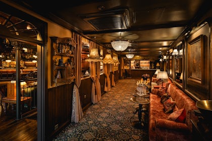 Saloon Bar 2
