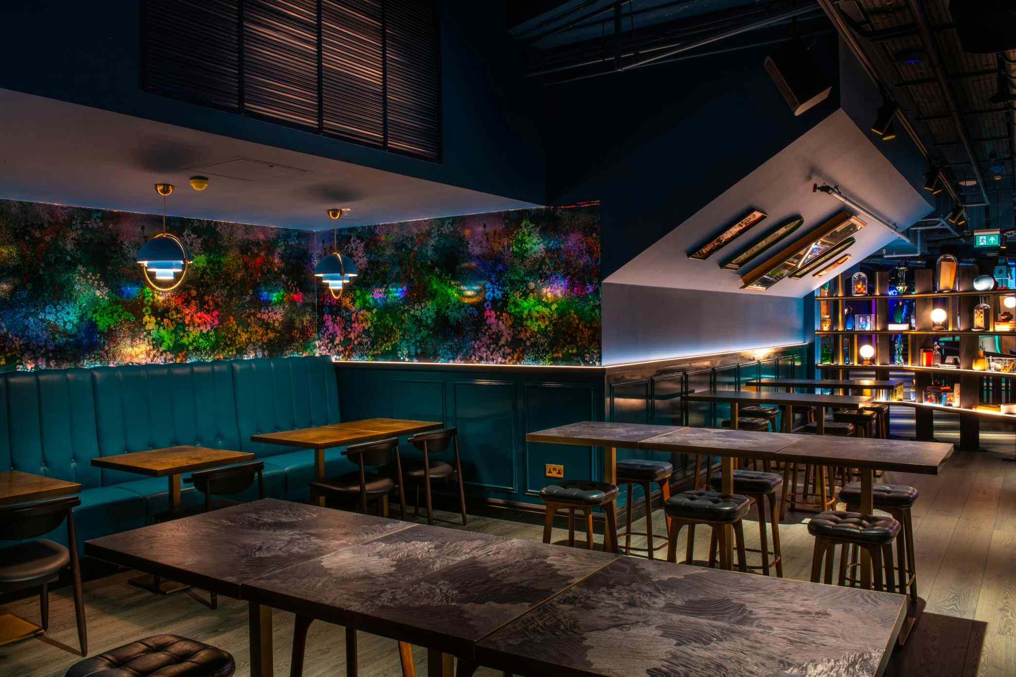 Sapphire semi-private area