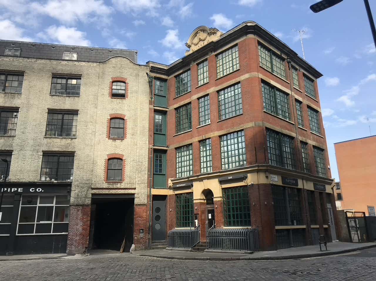 Light Large Warehouse 4