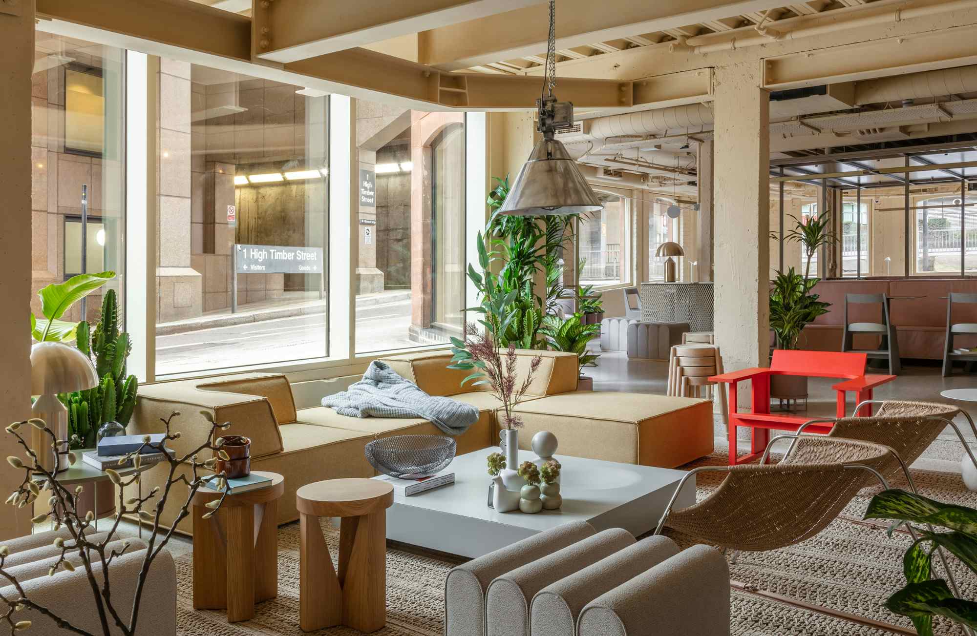 Co-working and meeting space 0