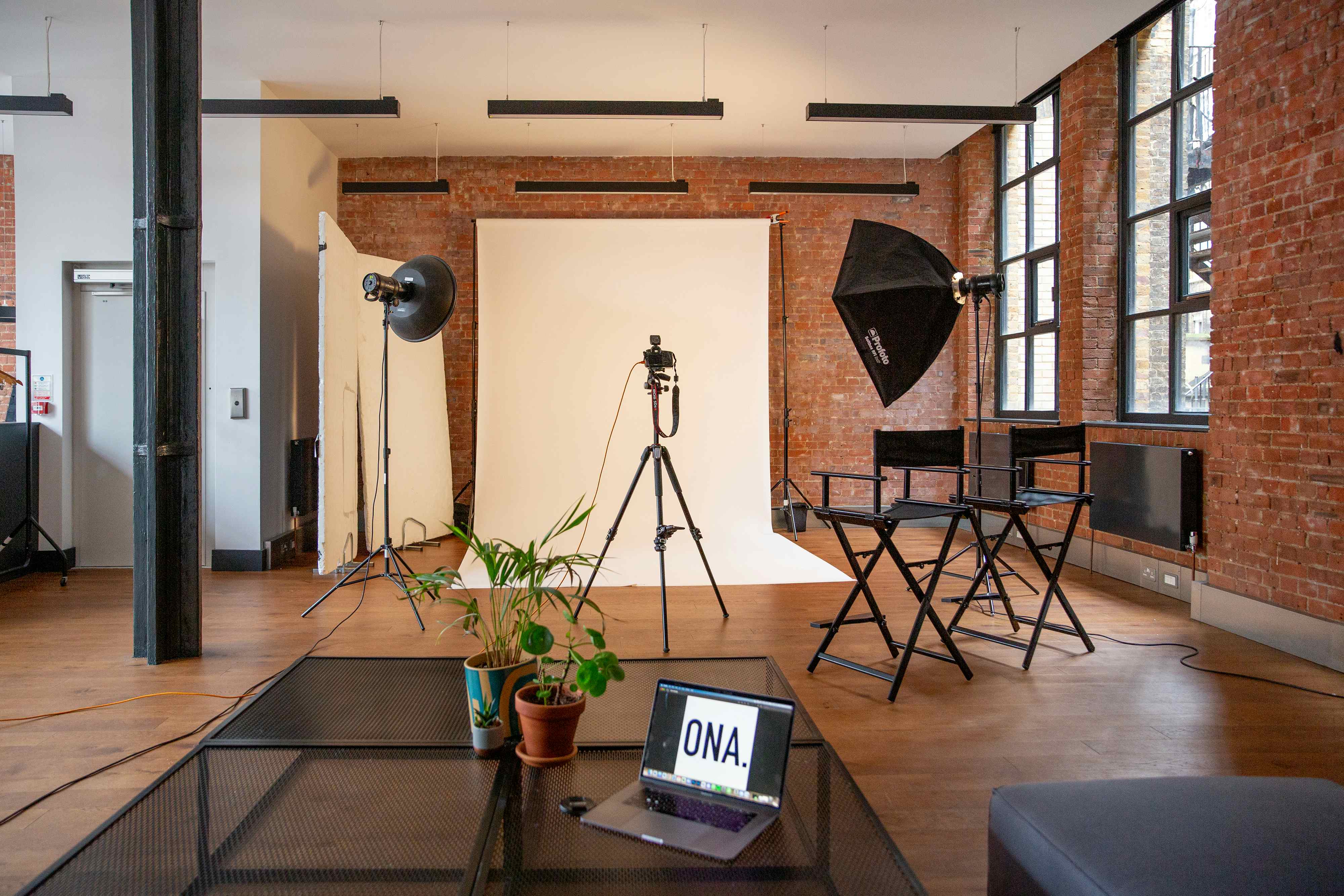 Ona. Studio - Central London Photo / Video Studio 1