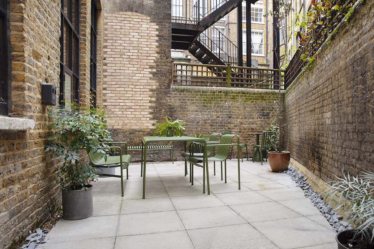 Ona. Studio - Central London Photo / Video Studio 16