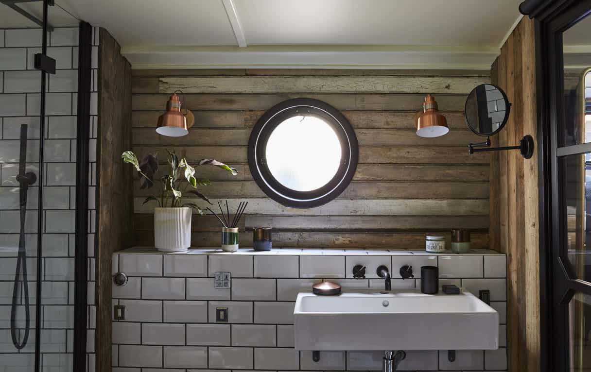 Boat One - Main Area 5