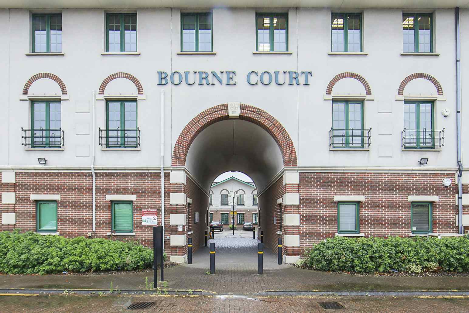 Premier Suites - Boardroom Rentals  2