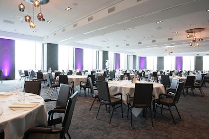 Zaal 1-2-3-4- / Waalsprong 1-2-3-4 1