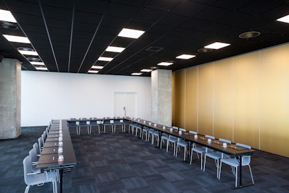 Meeting Room 4 3