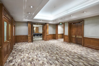 Adams Suite 2