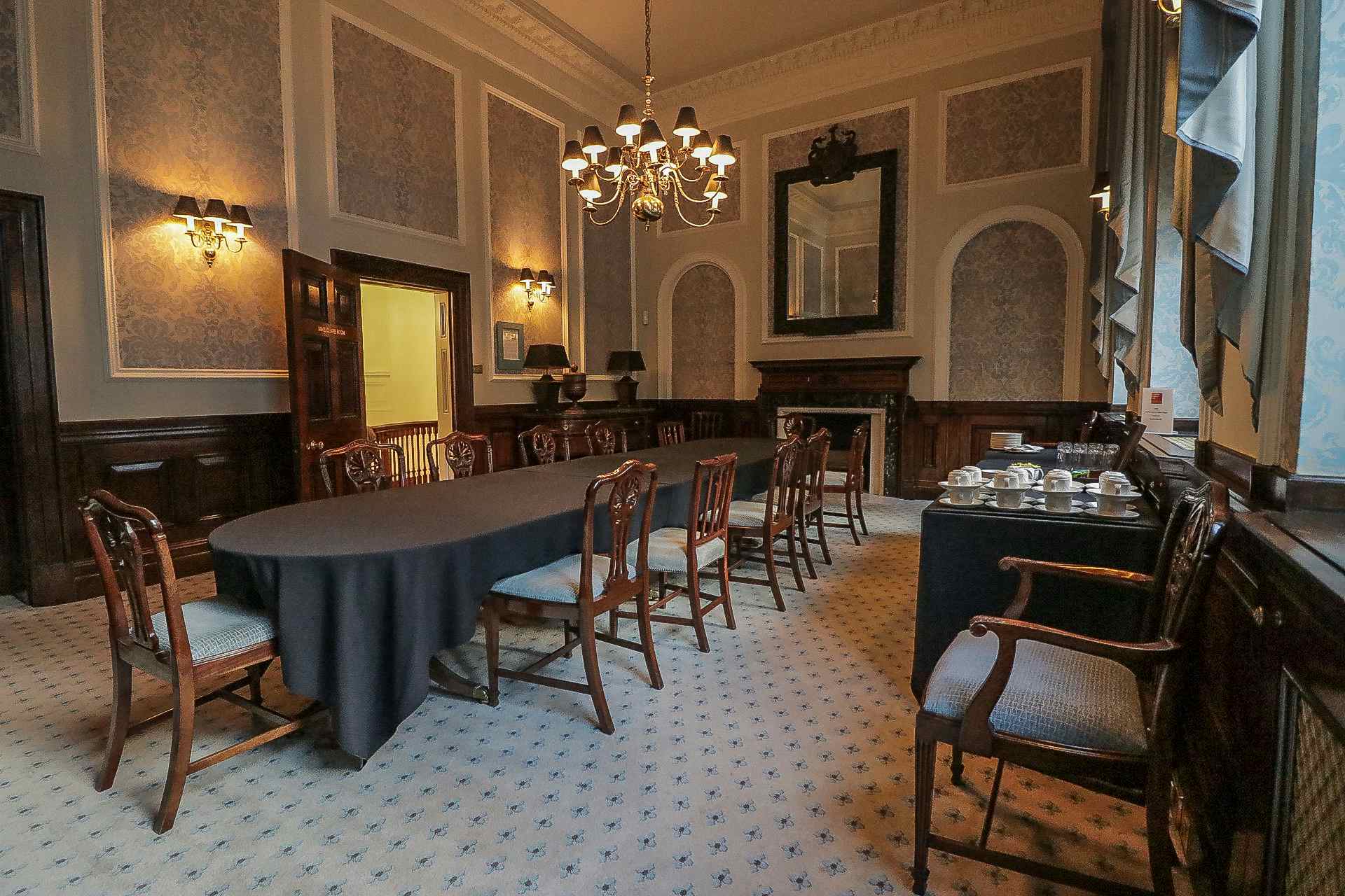 The Mike Clare Room 3