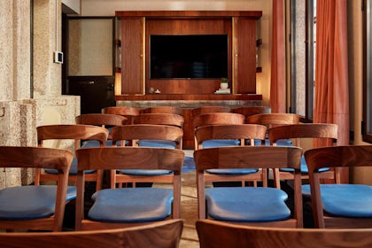 Parlour 4