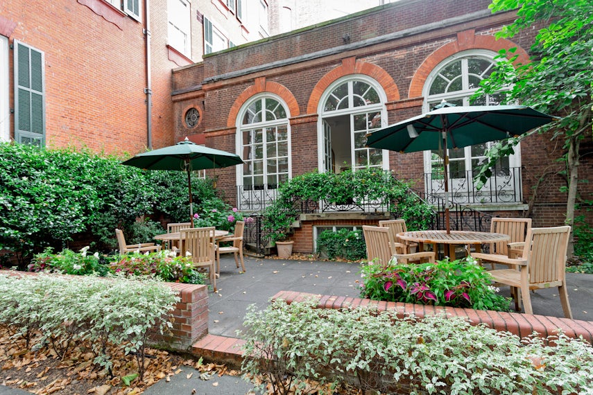 The Courtyard Garden 0