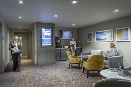 The Grainger Suite 2