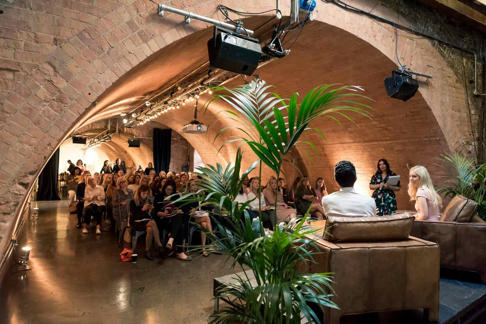 Old Street Arches 17