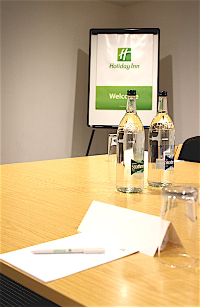 Middleton Suite **Ground Floor, small meeting room, ideal for interviewing up to 3 delegates.**
As well as its excellent location with great accessibility for your Guests and delegates, the Holiday Inn Scotch Corner
