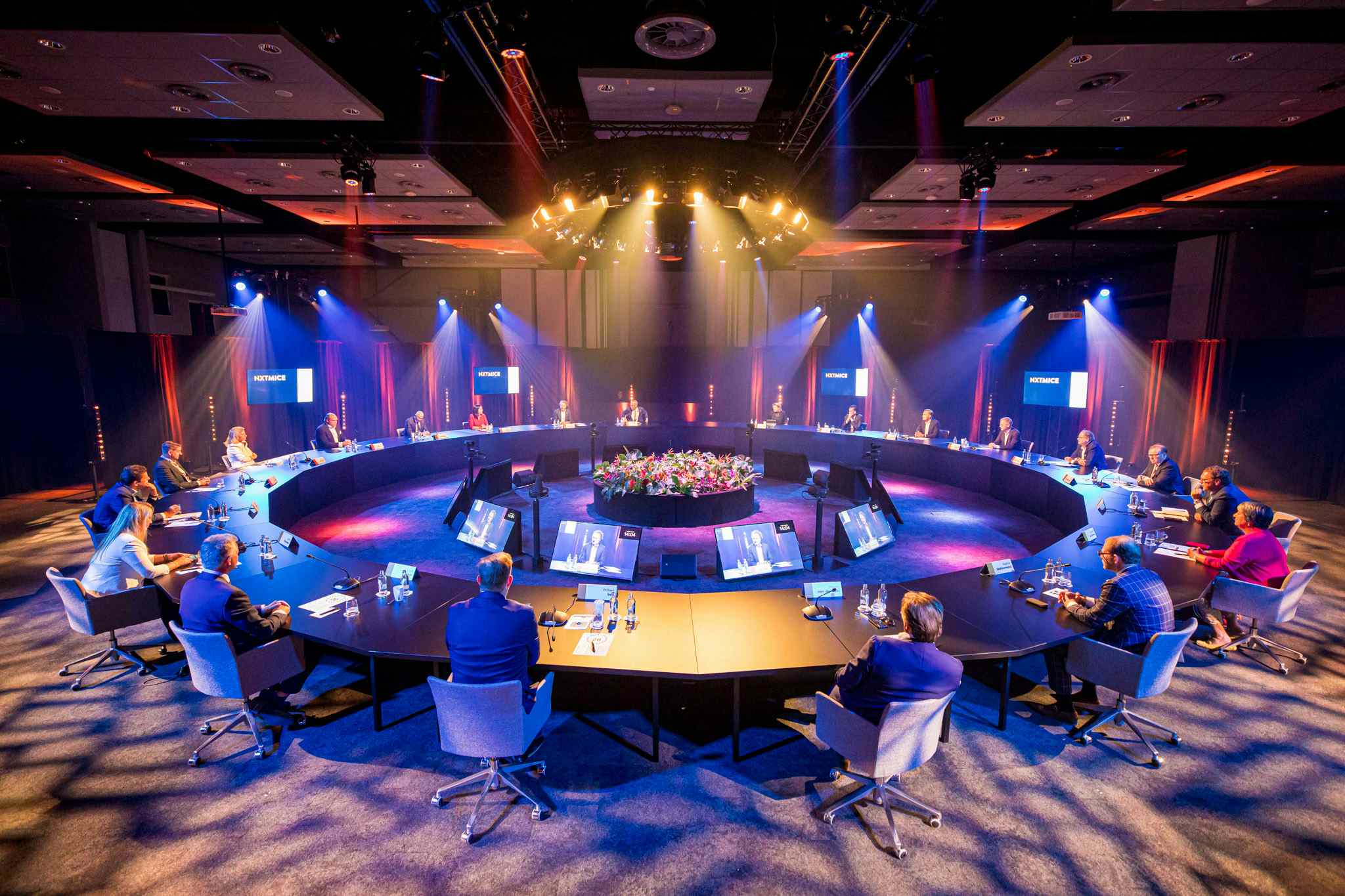 Meeting room 1/8 inc. corridor 1