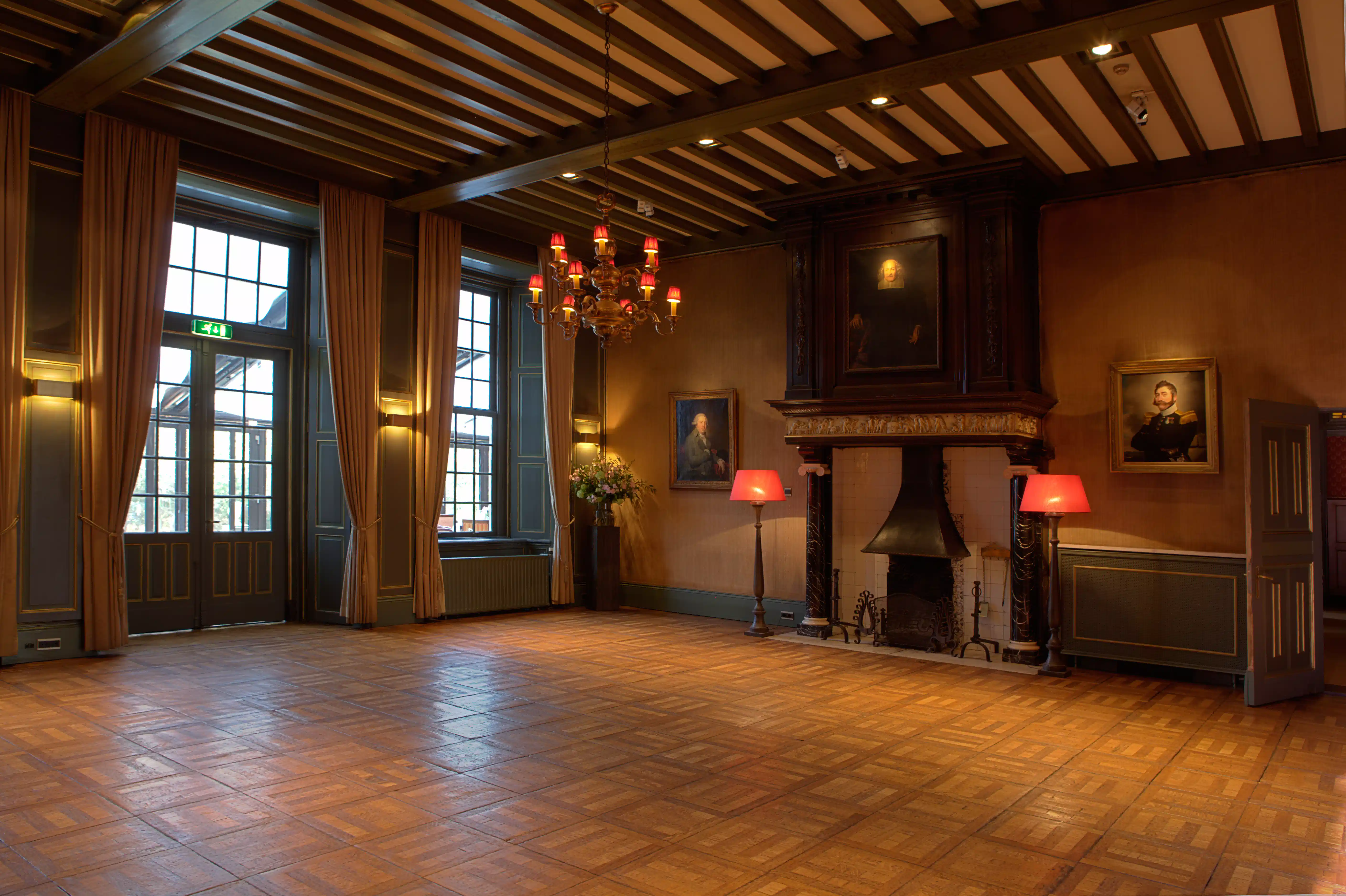 Book Grote Lounge at Kasteel de Wittenburg. A Wassenaar Venue for Hire