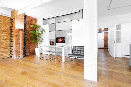 Studio 1 Apartment 24