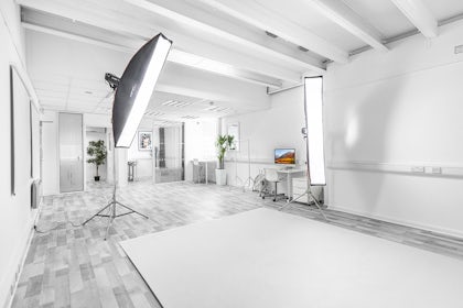Studio 3 3