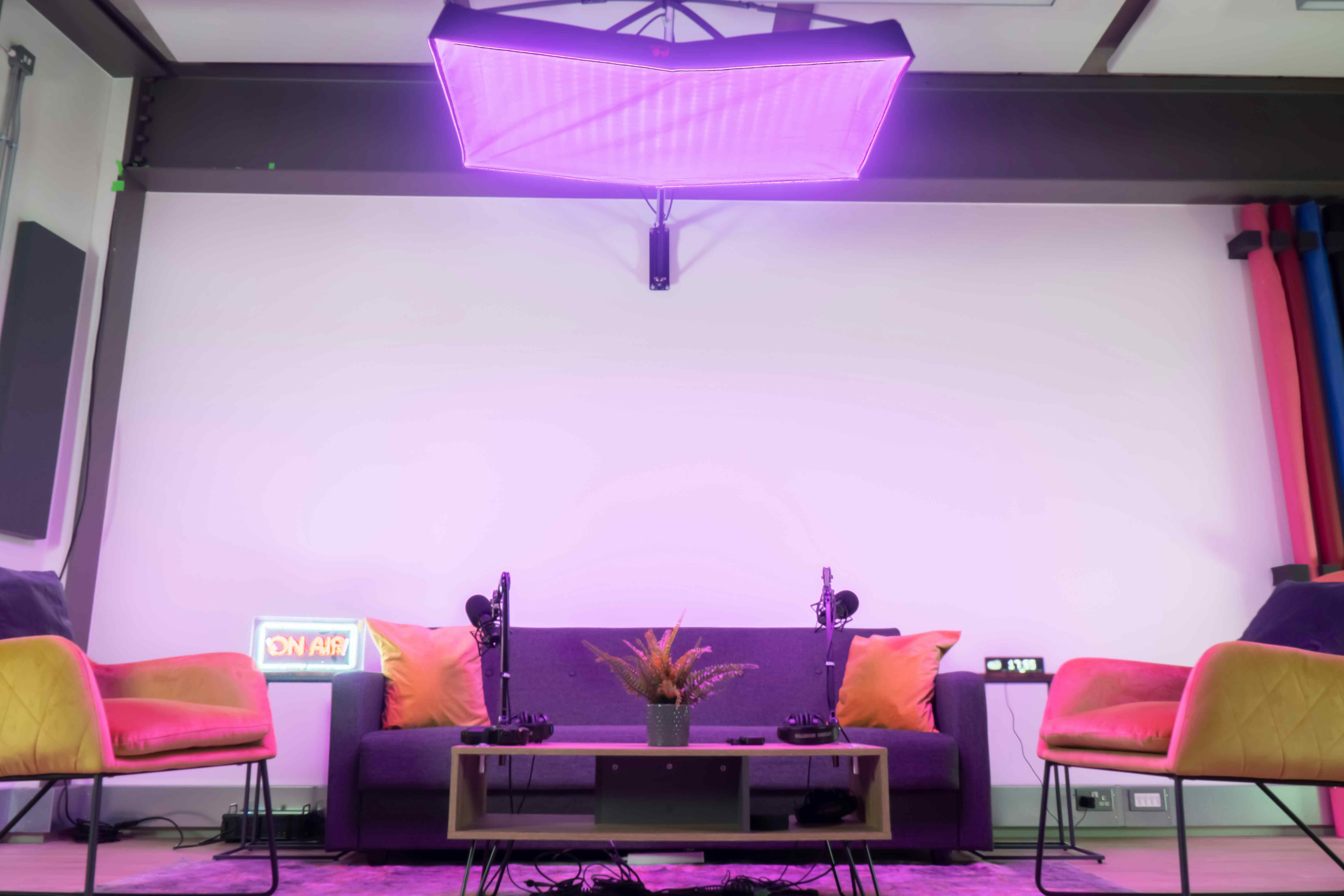 Podcast Studio Hoxton 1