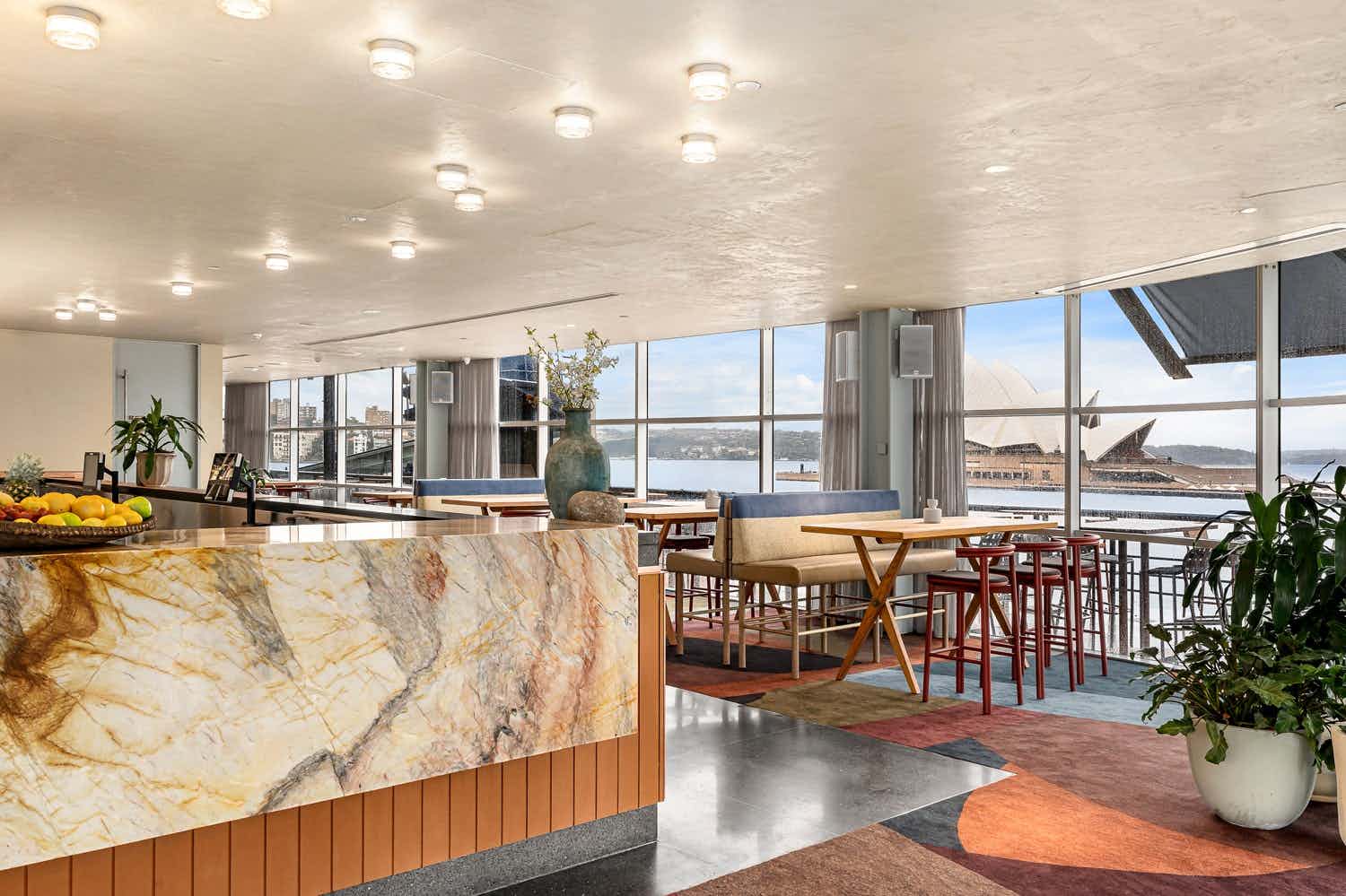 Melba's Rooftop - Exclusive 3D tour