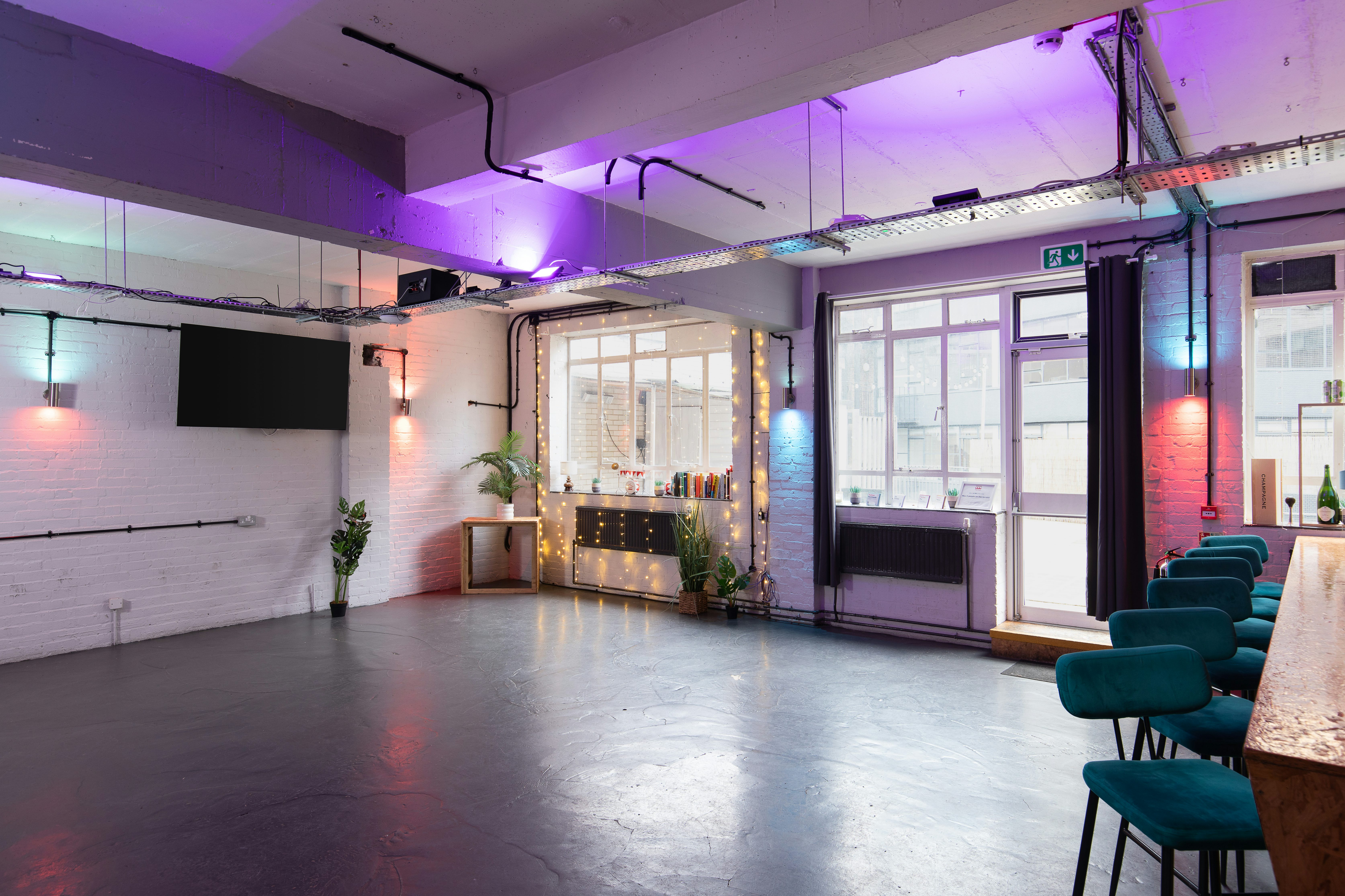 The Drum Bar & Terrace 8