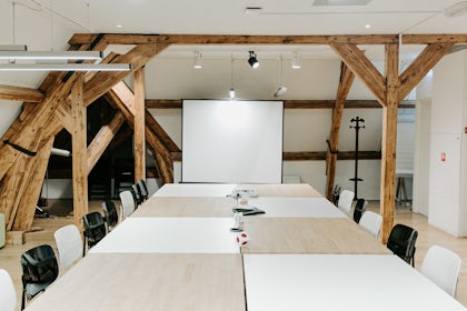 Good Lives Meeting Space 2