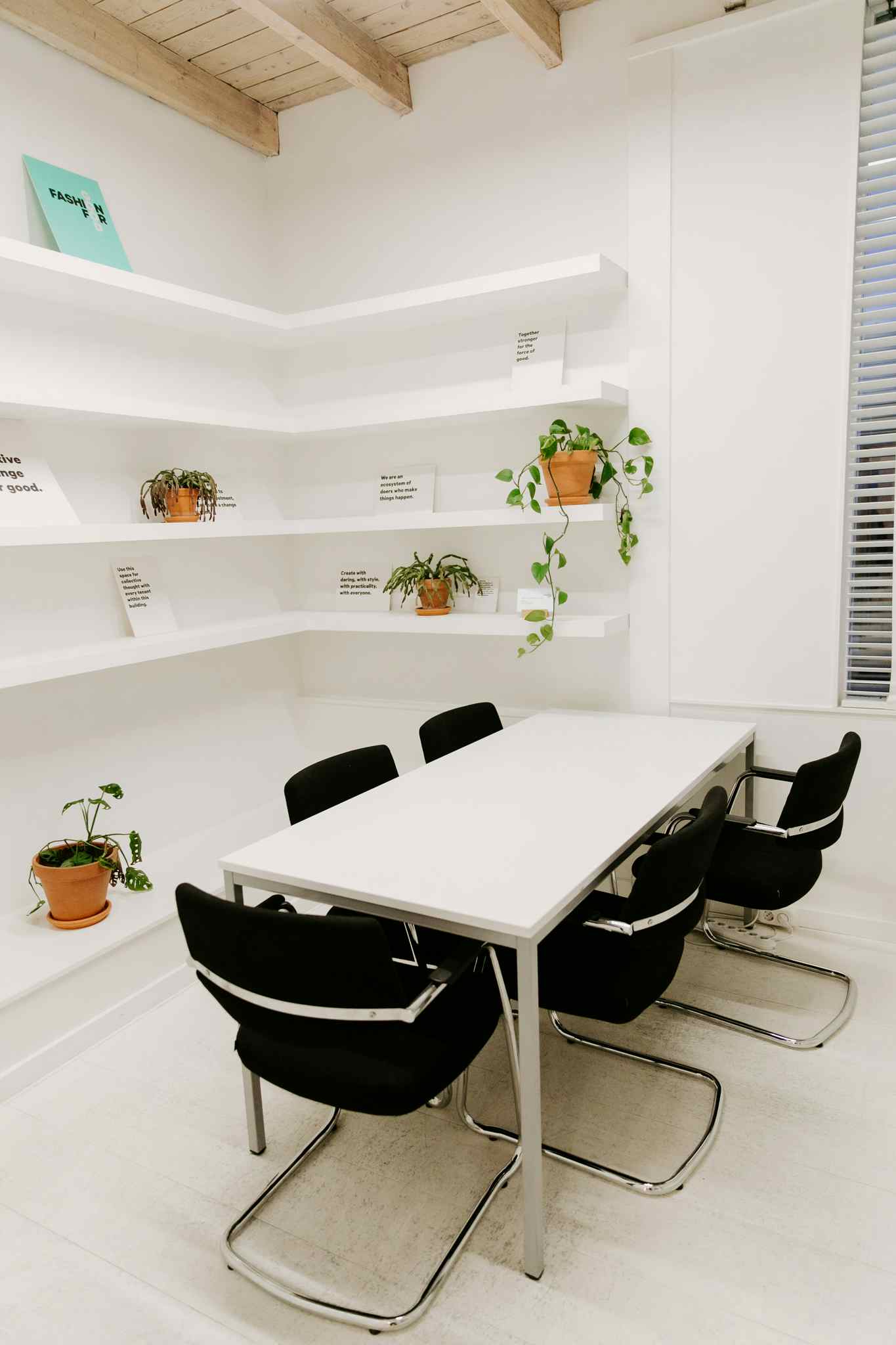 Good Energy Meeting Space