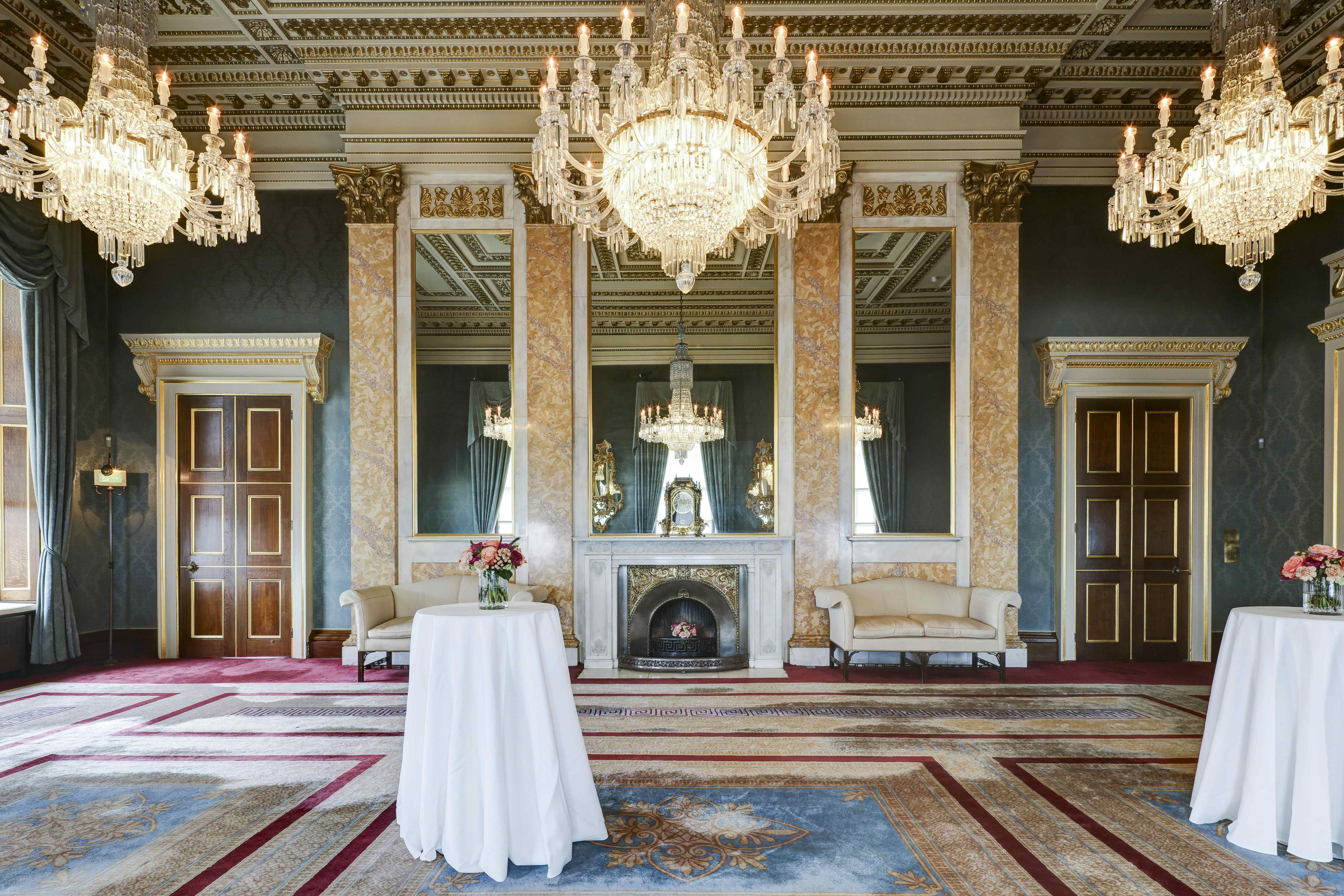 Court Drawing Room 6