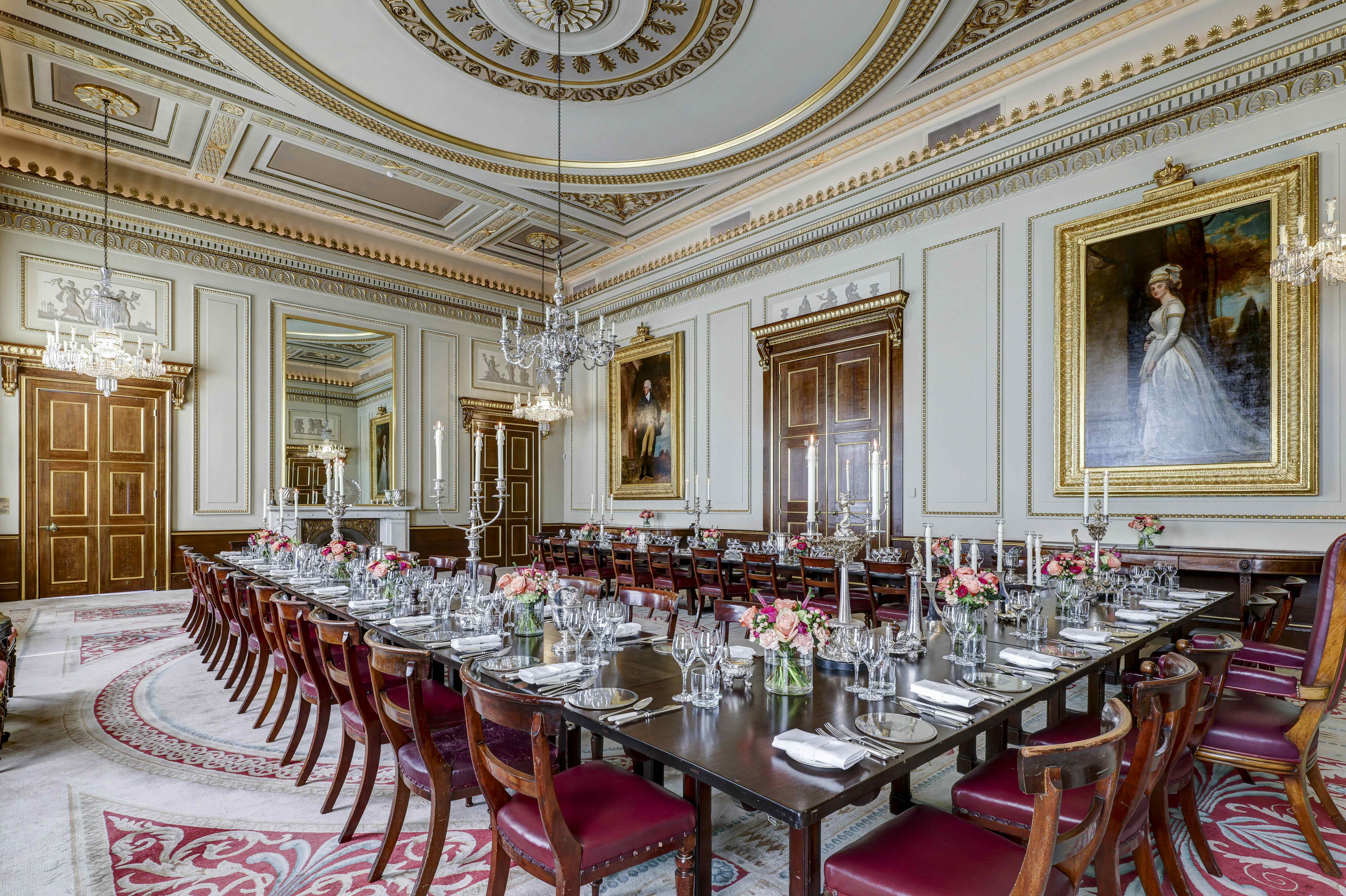 Court Dining Room 7