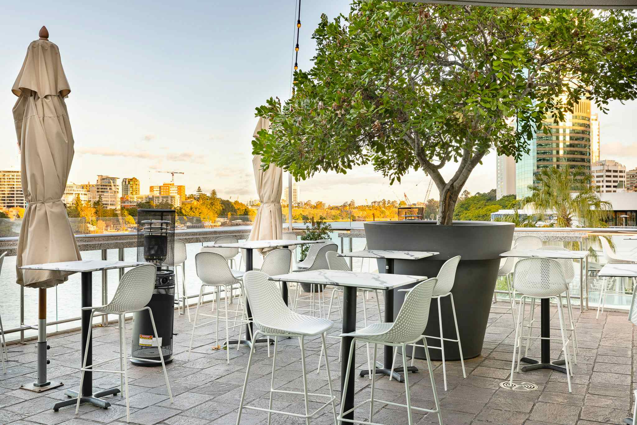 The Gatsby Terrace 3