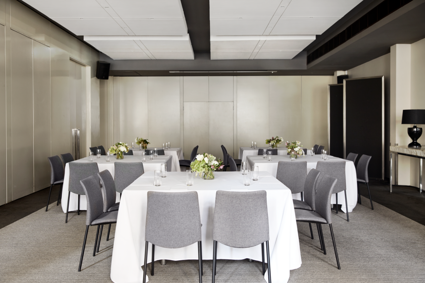 Establishment Rooms II & III 3